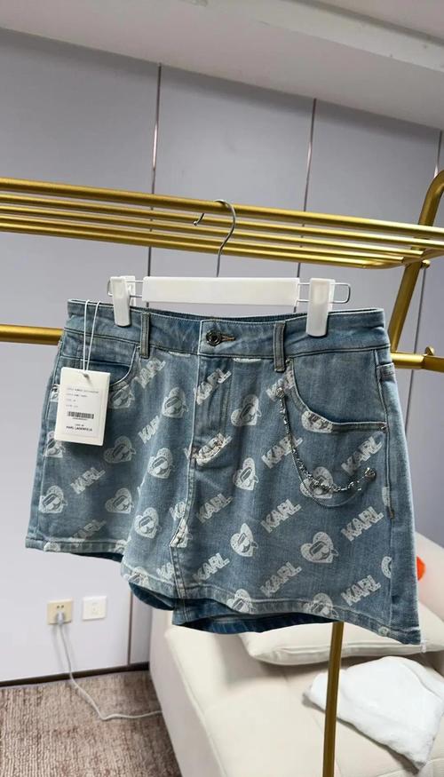 卡尔拉格斐是一线品牌吗,卡尔拉格斐是一线品牌吗知乎