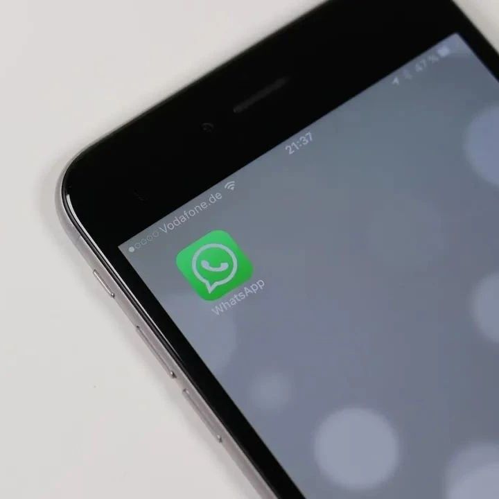 whatsapp跟微信一样吗,whatsapp和wechat
